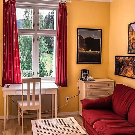 Hotel Kringsja 3*